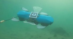 Se ha desarrollado un robot que puede nadar, caminar y gatear en el agua con sus aletas.